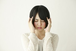 低気圧で頭痛になる原因と対策・対処法！薬は有効？